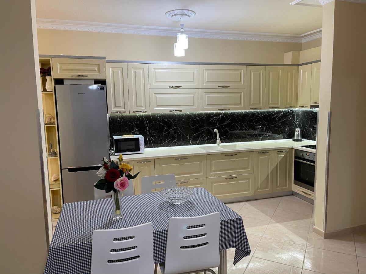 Isabella Apartament Wlora